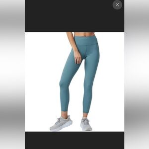 Vuori Stride Legging - Iron
